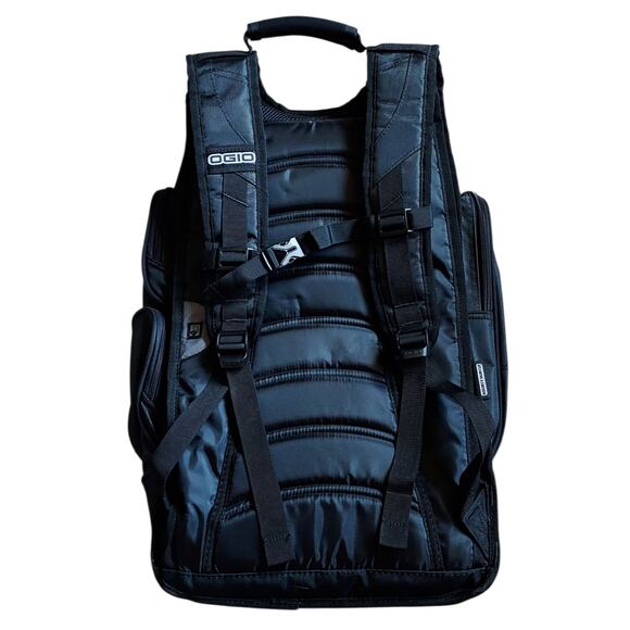 NEW OGIO Bounty Hunter 17" Computer Laptop Backpack Black Thin Blue Line Logo - Picture 5 of 11